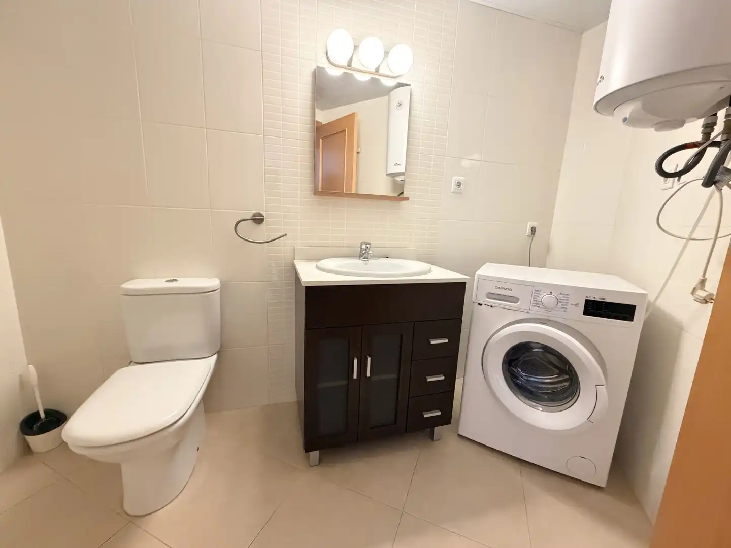 Bathroom of Flat for rent in Cambrils  with Air Conditioner and Heating