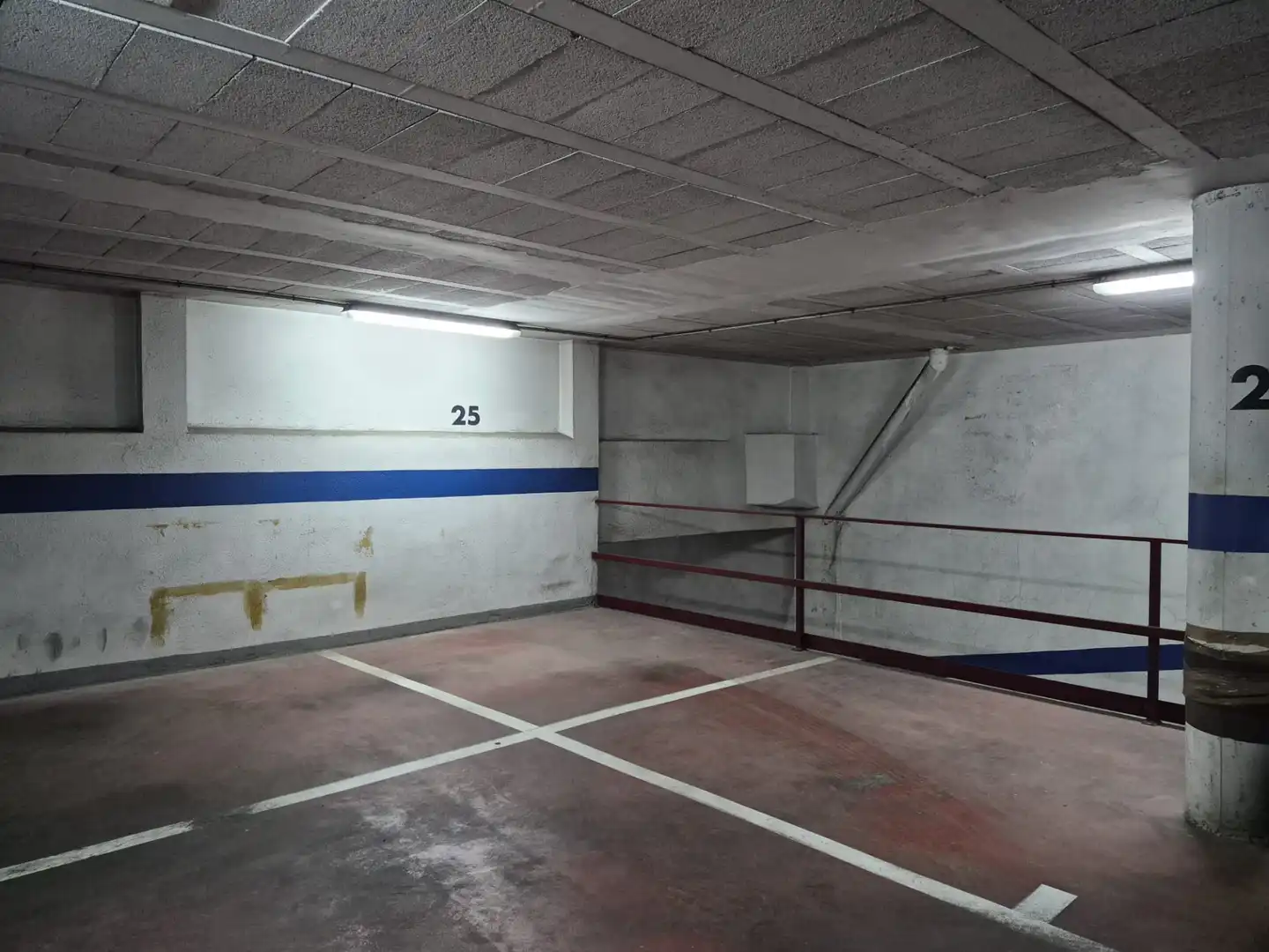 Parkplatz von Garage zur Miete in Nou Eixample Sud