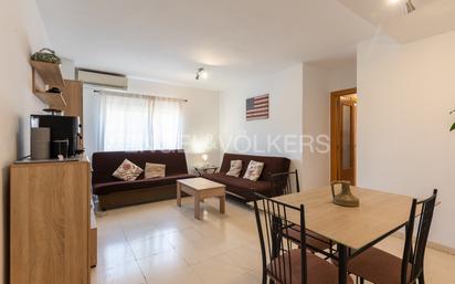 Exterior view of Apartment for sale in Paterna  with Air Conditioner, Heating and Storage room