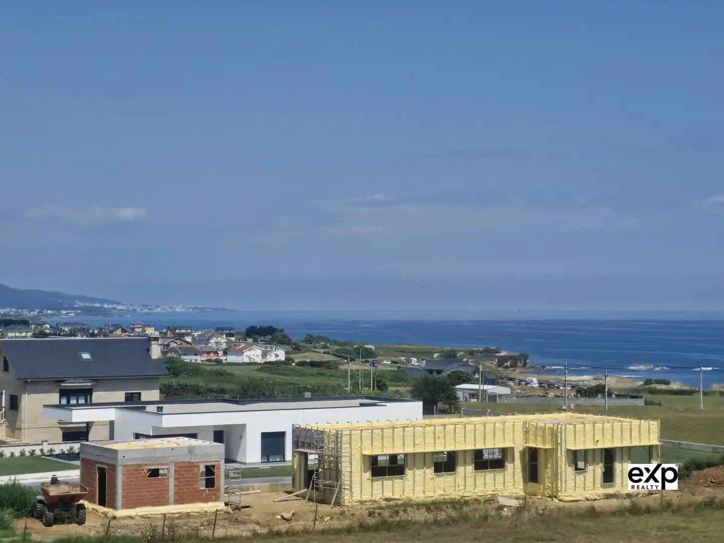 Vista exterior de Pis en venda en Foz amb Calefacció, Jardí privat i Traster