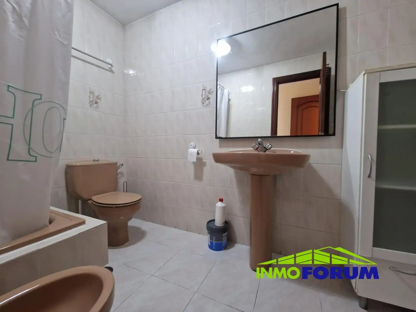 Bathroom of Flat for rent in A Coruña Capital   with Heating, Terrace and Storage room