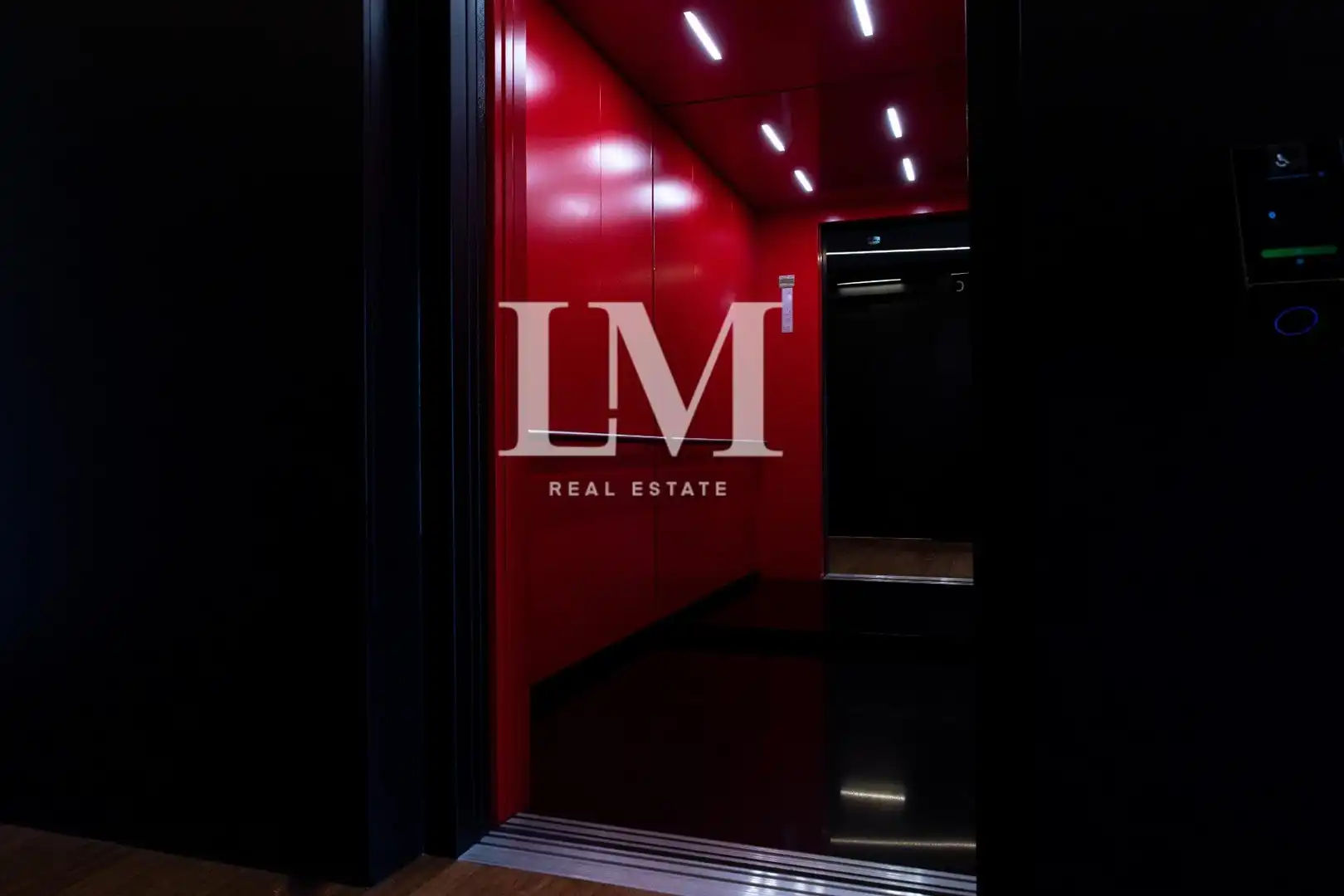 Apartments for rent in Barcelona  with Air Conditioner, Private garden and Terrace
