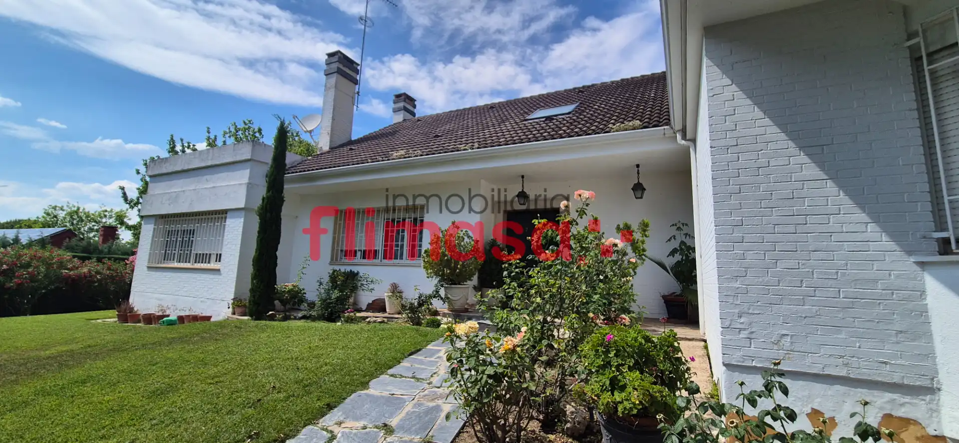 Vista exterior de Casa o chalet en venta en Villaviciosa de Odón