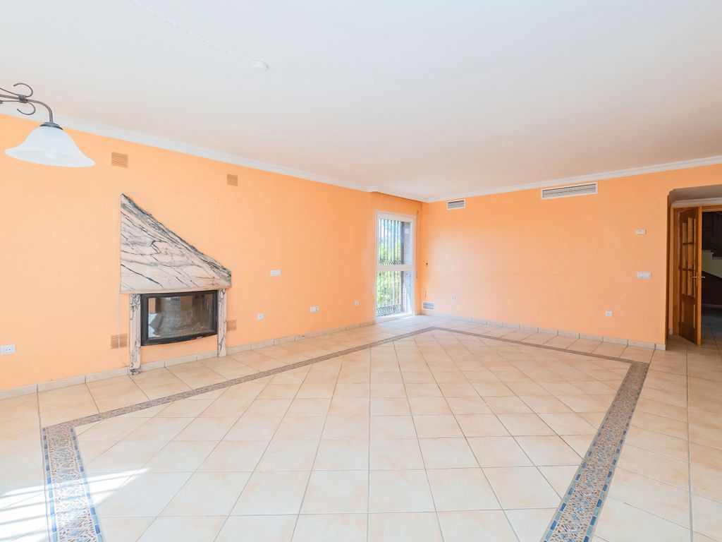 Casa o xalet en venda a C/ Velazquez (La Mainera), Ojén