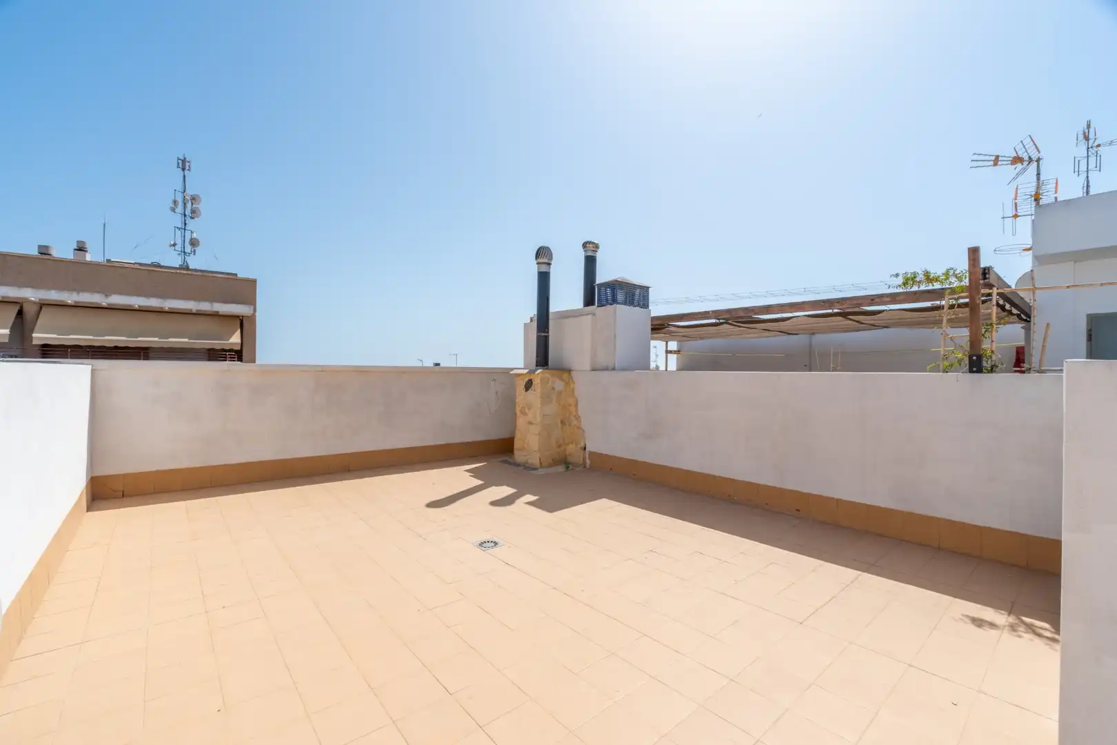 Terrace of Apartments for sale in Las Bayas