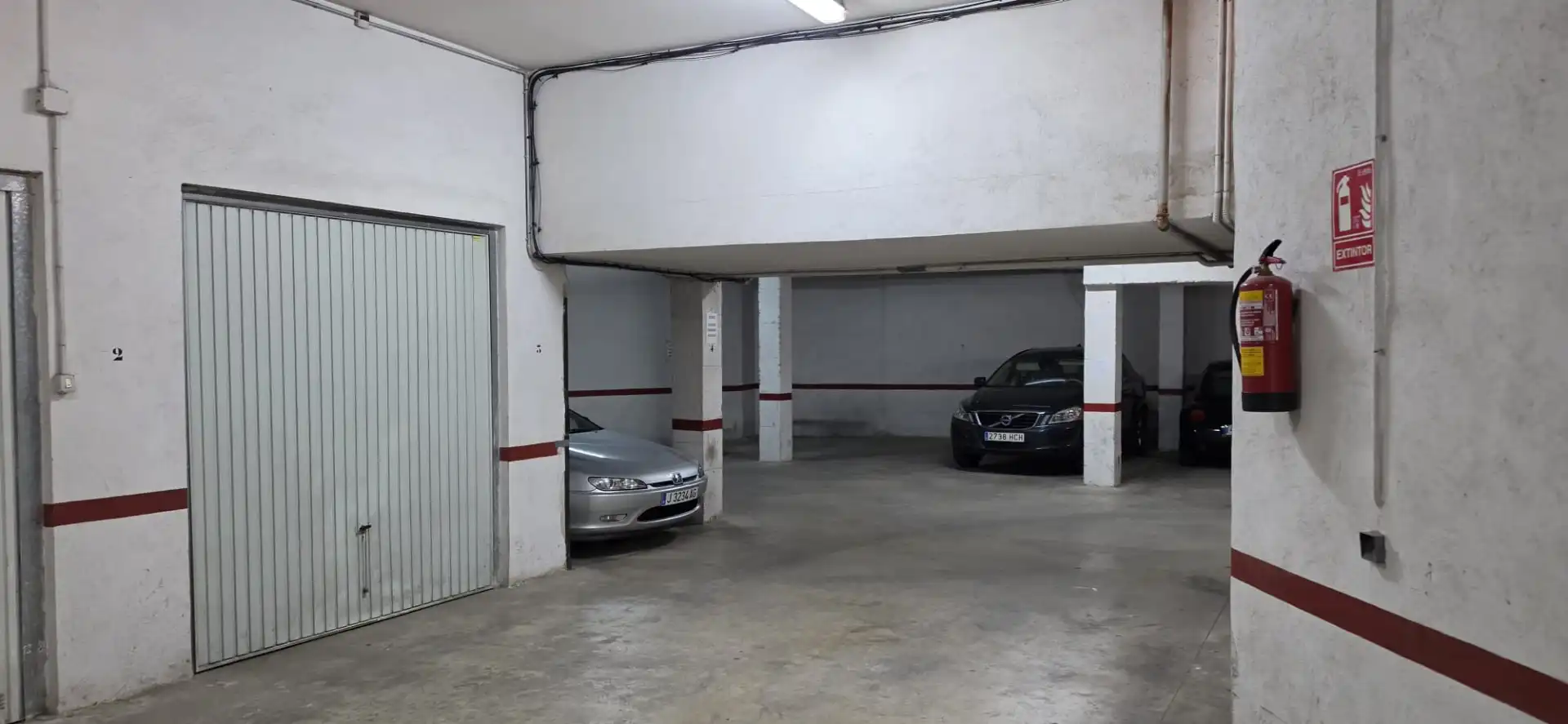 Einzelparkplatz zur Miete in Calle Cánovas del Castillo 17, imagen 4