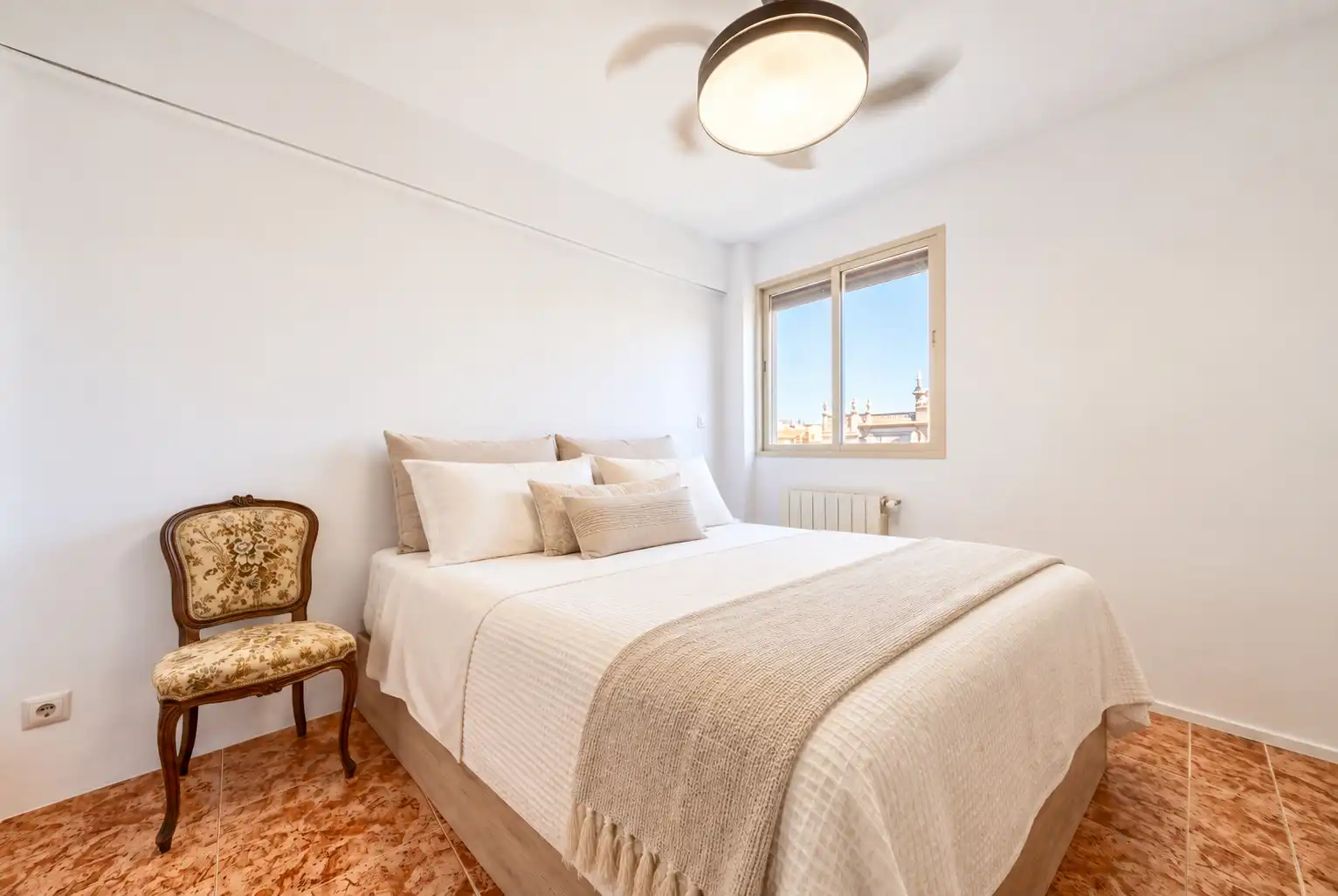 Piso con ascensor en venta en Calle Marcelino Castillo, imagen 8