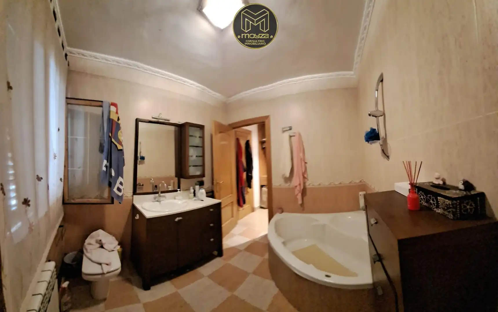 Bany de Casa o xalet en venda en Cárcheles amb Aire condicionat, Jardí privat i Terrassa