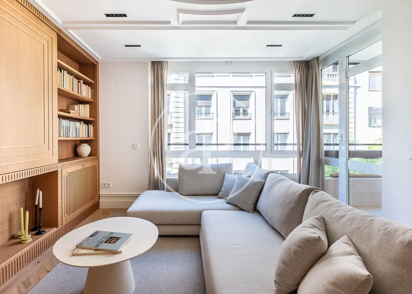 Wohnzimmer von Wohnung zum Verkauf in Madrid mit Klimaanlage, Heizung und Terrasse