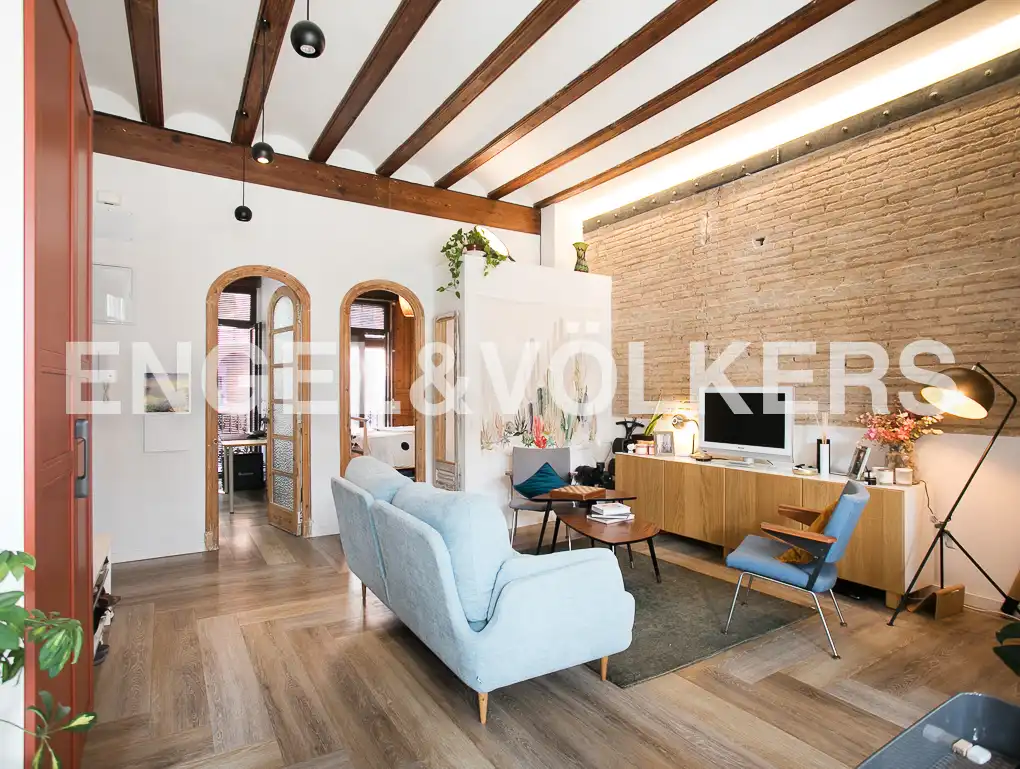 Sala d'estar de Pis de lloguer en Valencia amb Aire condicionat, Calefacció i Parquet