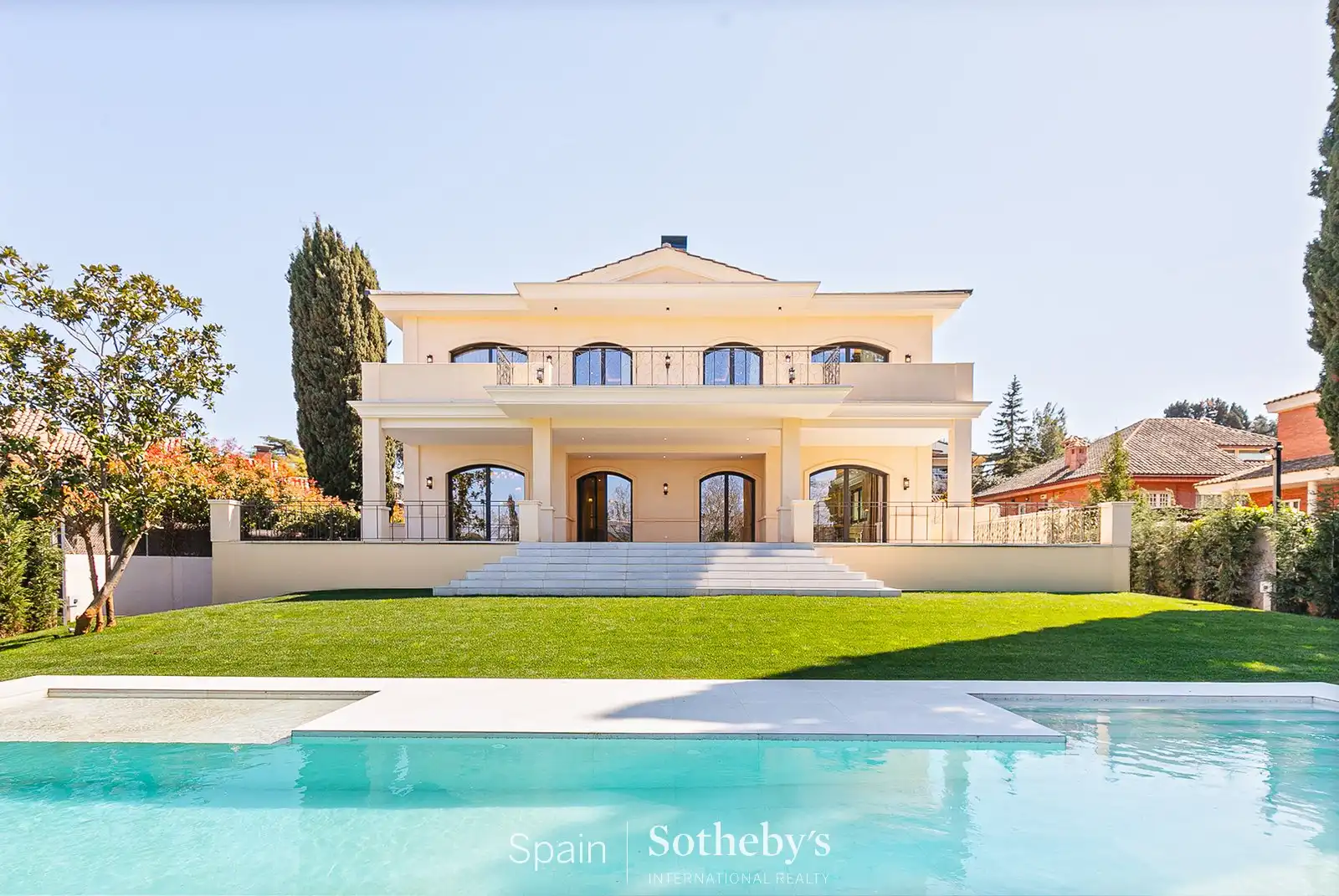Casa amb piscina en venda a Tres places, imagen 2