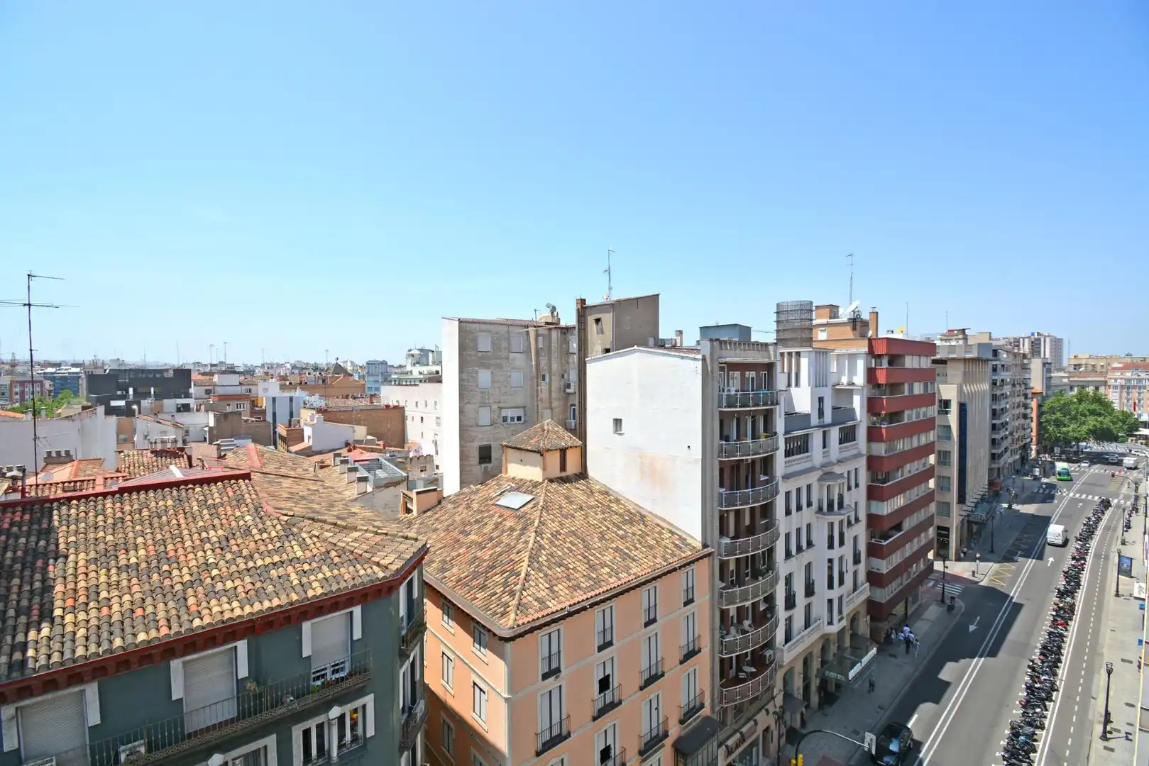 Piso en venta en Calle del Coso, 87, Alfonso