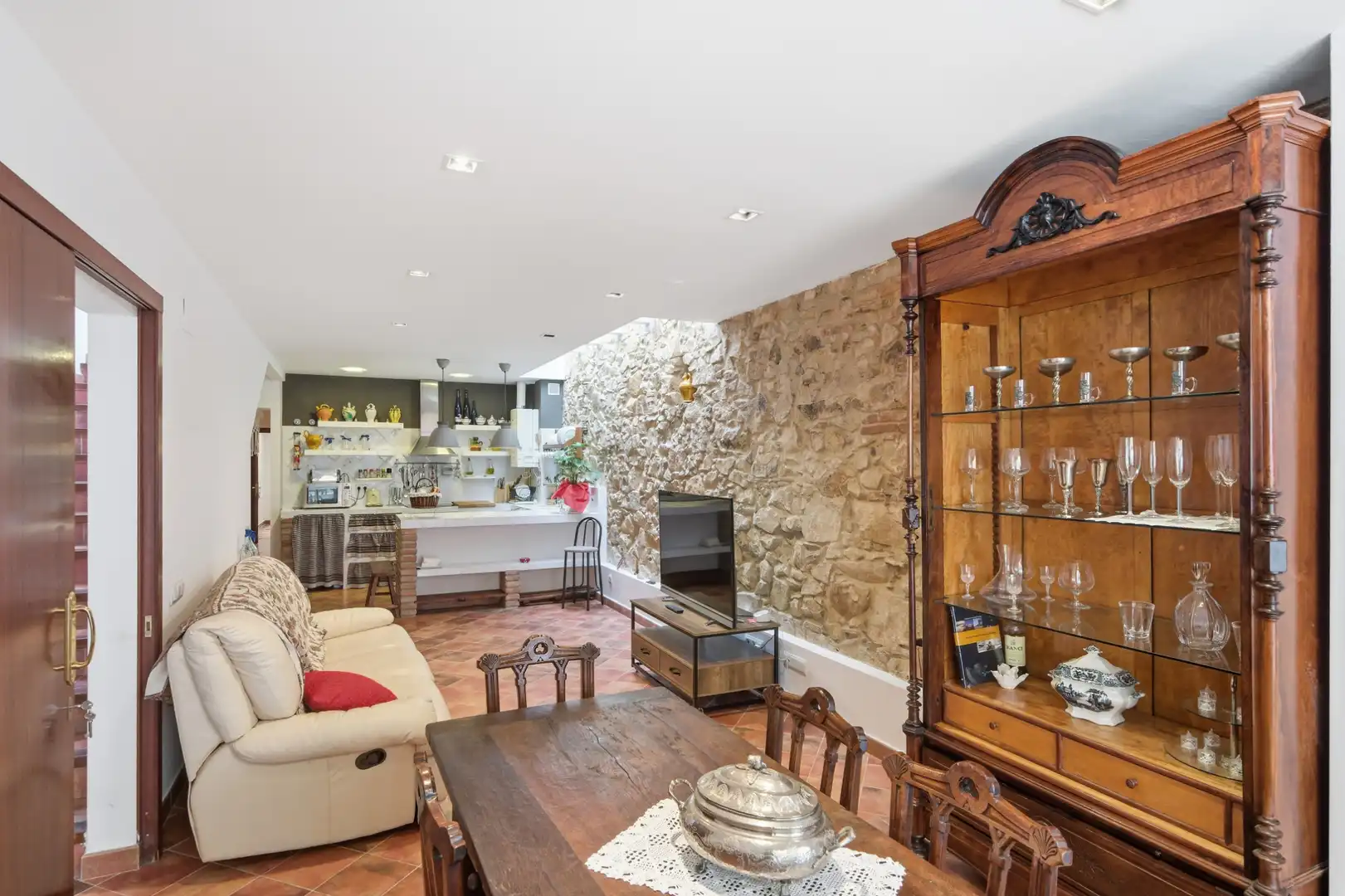 Sala de estar de Casa adosada en venta en Riudarenes con Aire acondicionado, Calefacción y Jardín privado