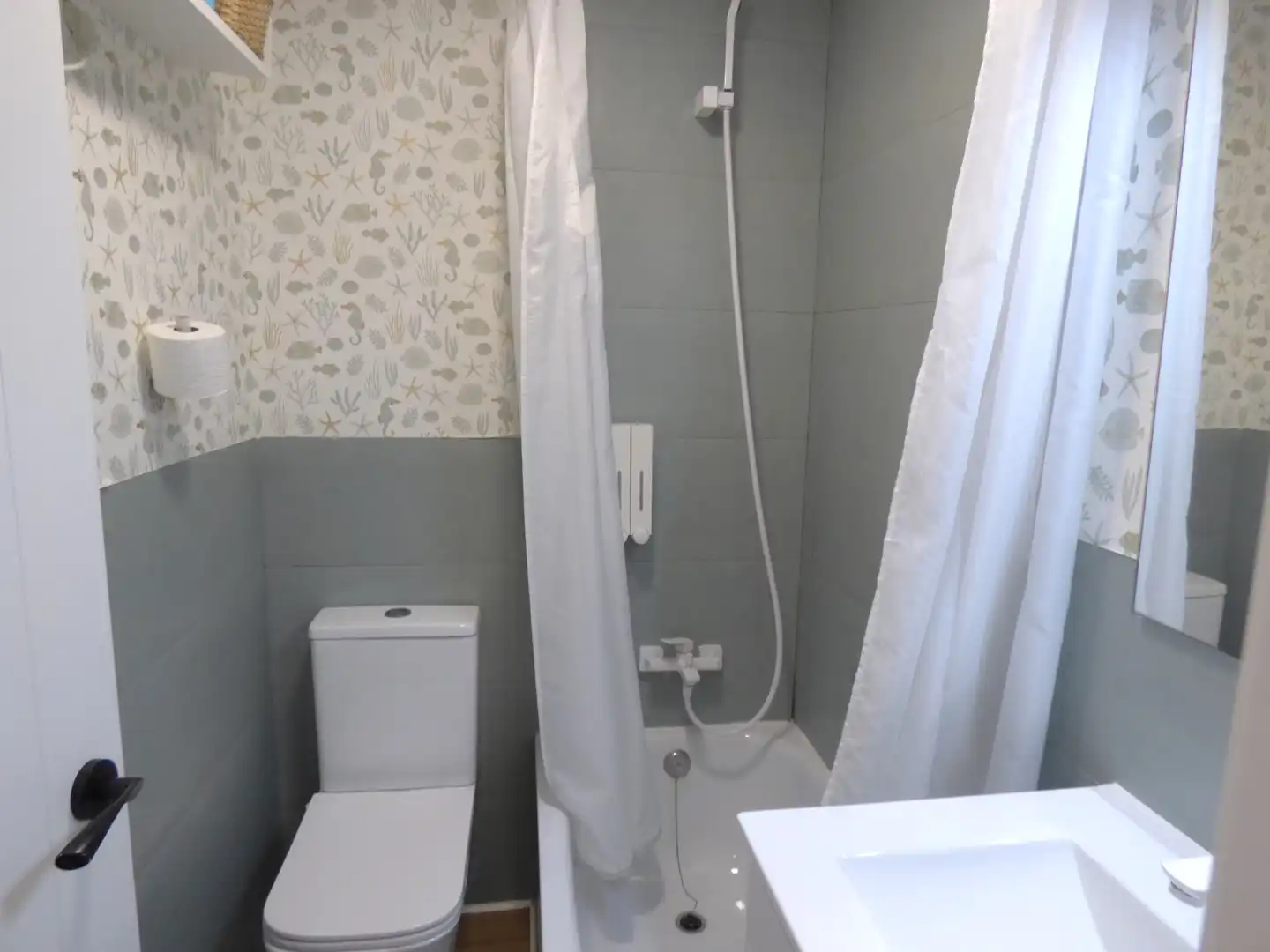 Badezimmer von Wohnung zum Verkauf in Cádiz