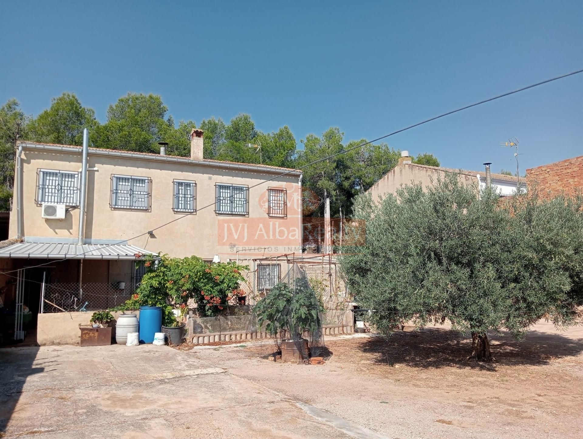 Vista exterior de Casa o xalet en venda en Pozohondo amb Aire condicionat, Calefacció i Jardí privat