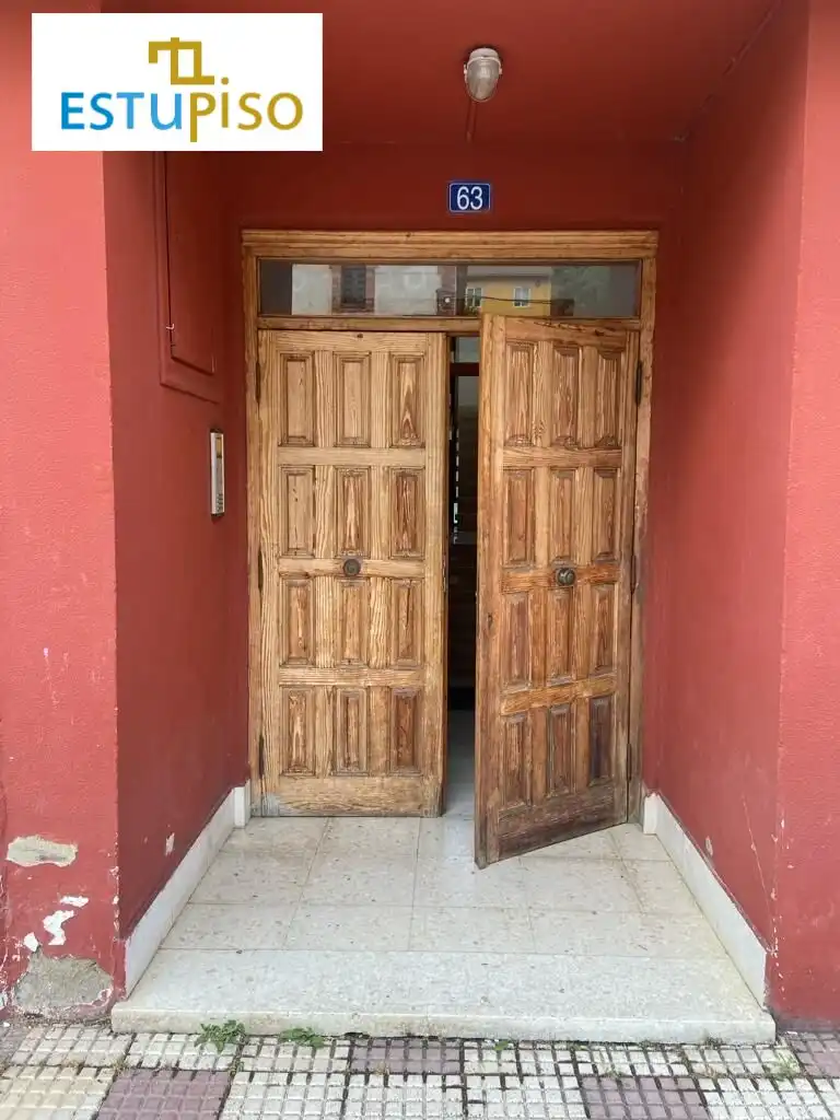 Geschaftsraum zum Verkauf in Matallana de Torío mit Möbliert