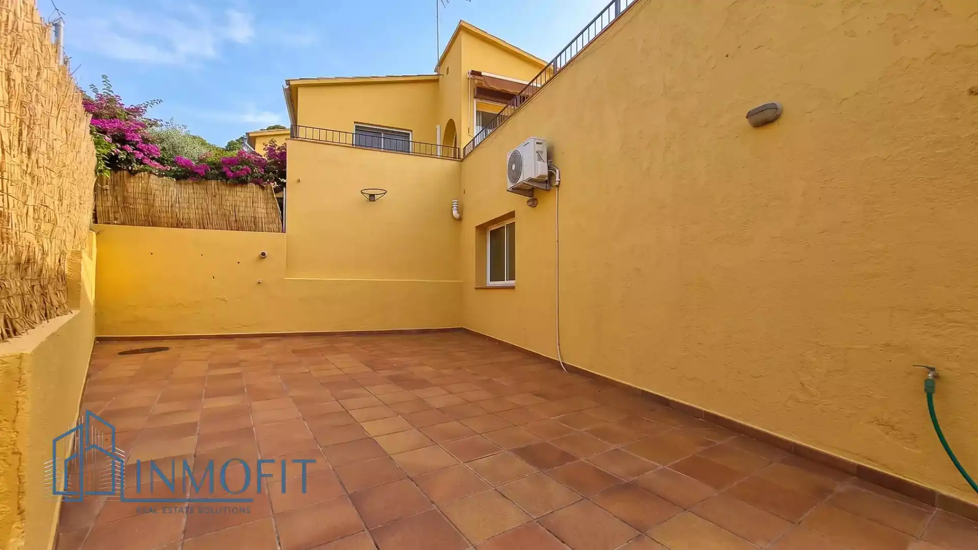Vista exterior de Casa o chalet en venta en Lloret de Mar con Calefacción y Terraza