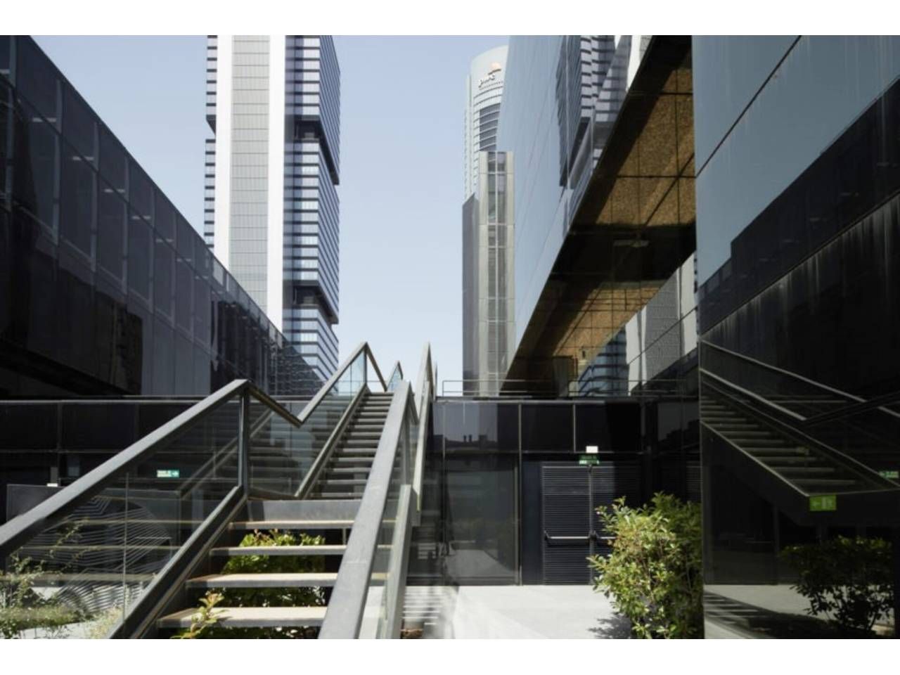 Exterior view of Office to rent in  Madrid Capital  with Air Conditioner and Heating