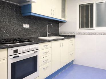 Wohnung mit Balkon zum Verkauf in La Gavarra