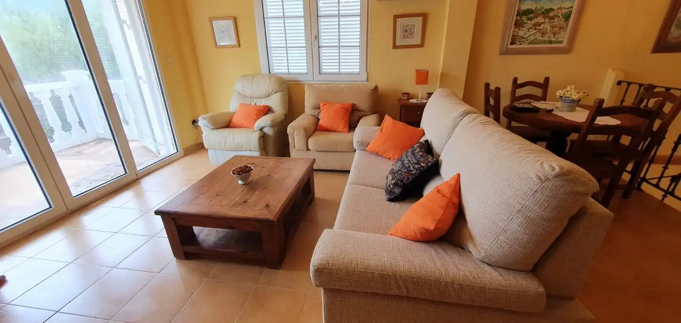 Sala d'estar de Casa o xalet en venda en Cullera amb Aire condicionat, Calefacció i Jardí privat