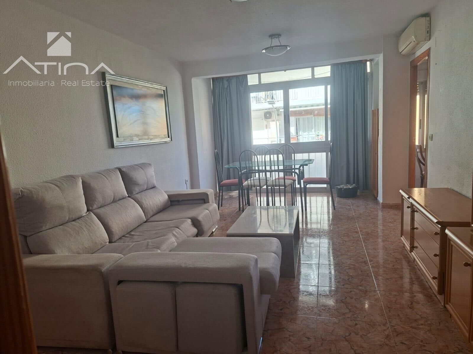 Sala d'estar de Apartament en venda en Gandia amb Balcó