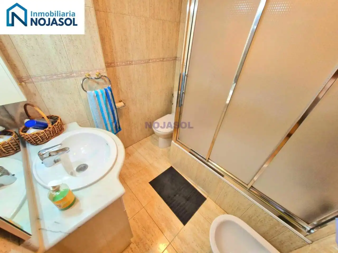 Baño de Apartamento en venta en Noja con Calefacción, Jardín privado y Terraza