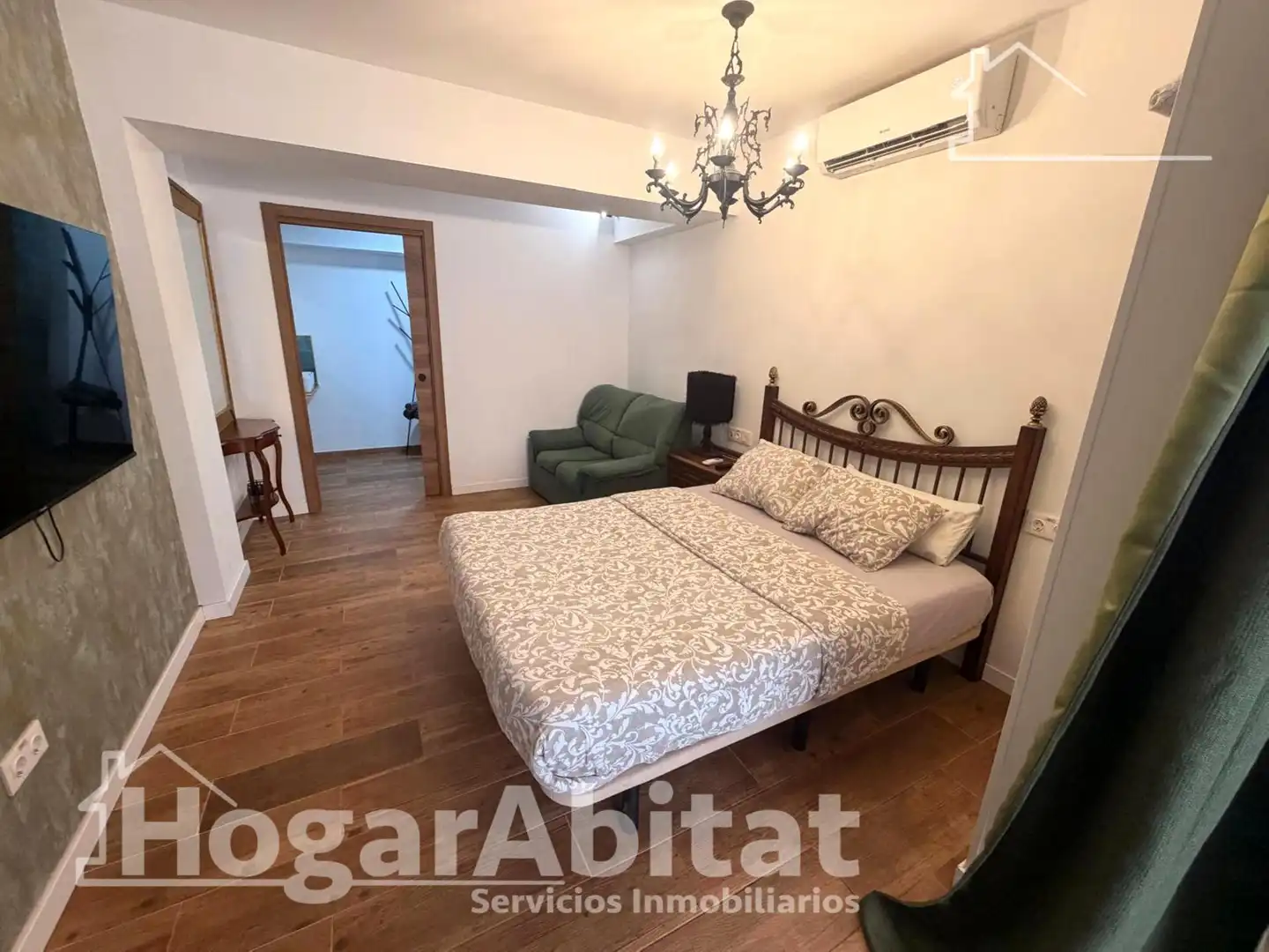 Habitación de Piso en venta en Valencia con Aire acondicionado y Calefacción