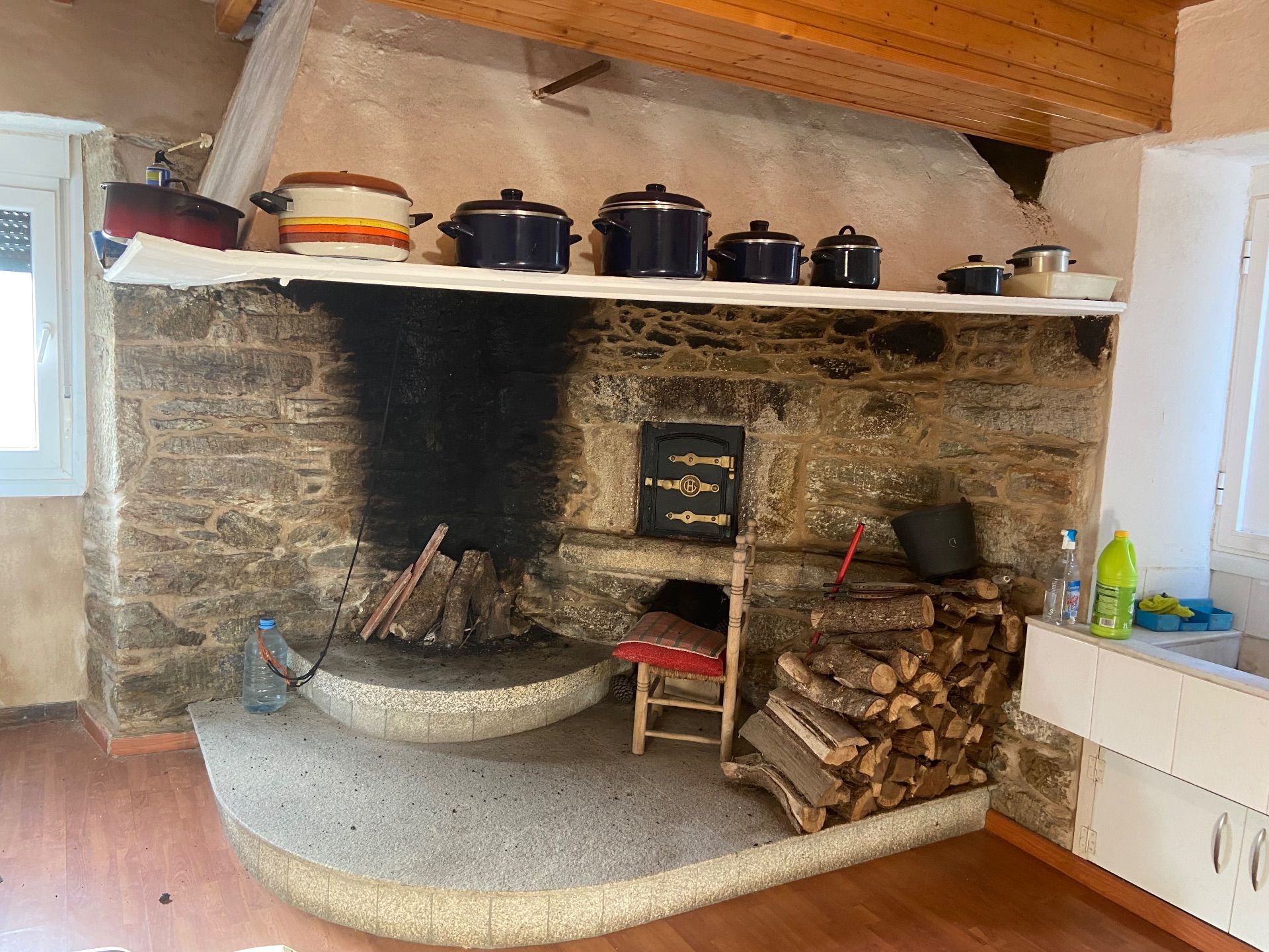 Cocina de Finca rústica de alquiler en Forcarei con Trastero