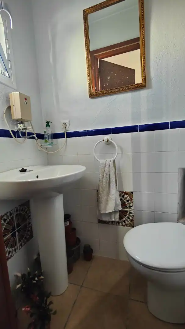 Bany de Casa adosada en venda en Benaoján amb Terrassa