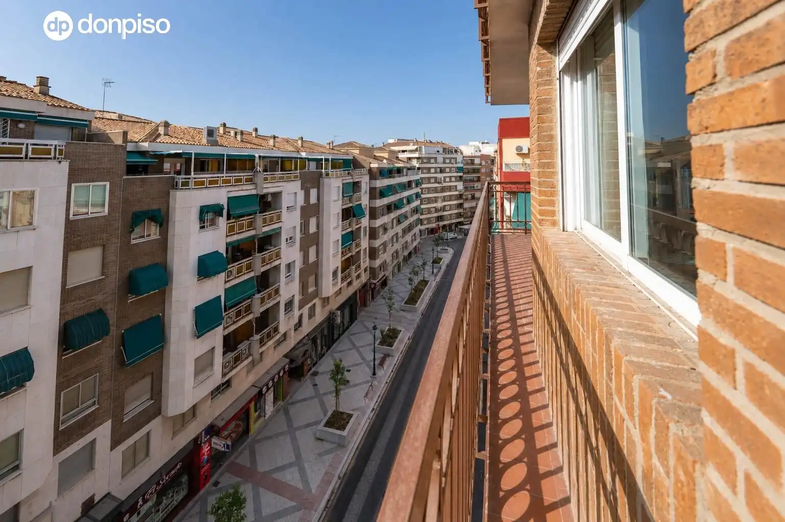 Piso con terraza en venta en Calle EMPERATRIZ EUGENIA 6, imagen 18