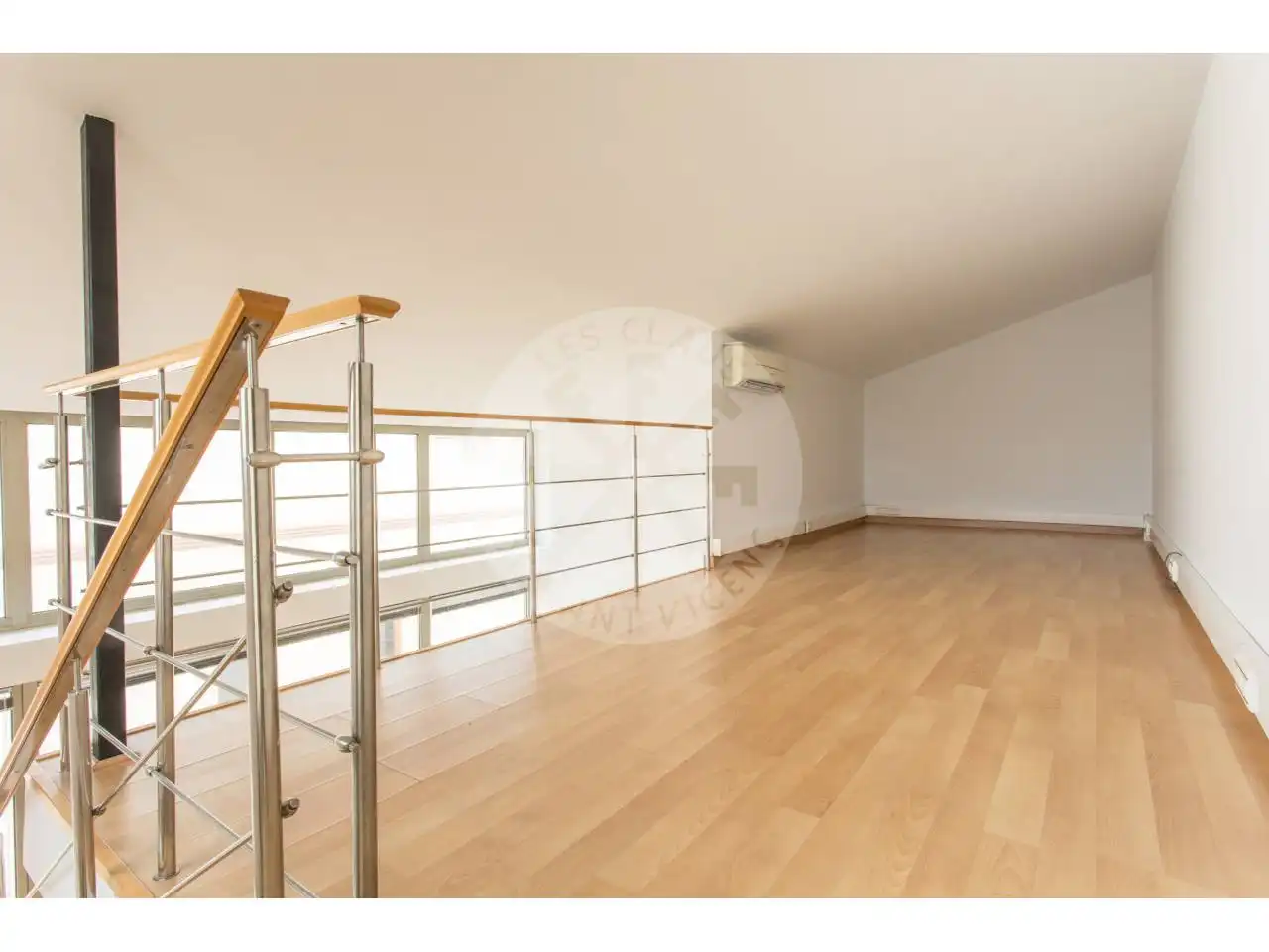 Büro zum Verkauf in Sant Vicenç de Castellet mit Klimaanlage