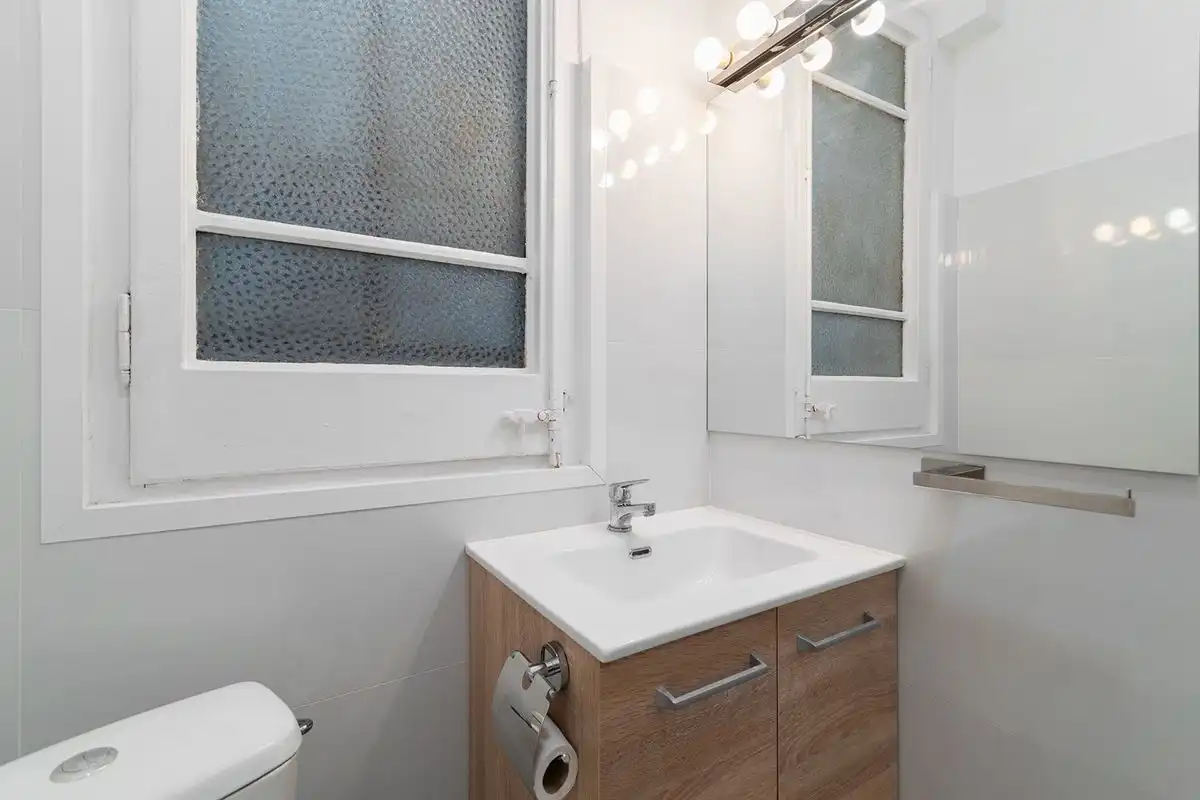 Piso con ascensor en venta en Gran Via de les Corts Catalanes, imagen 30