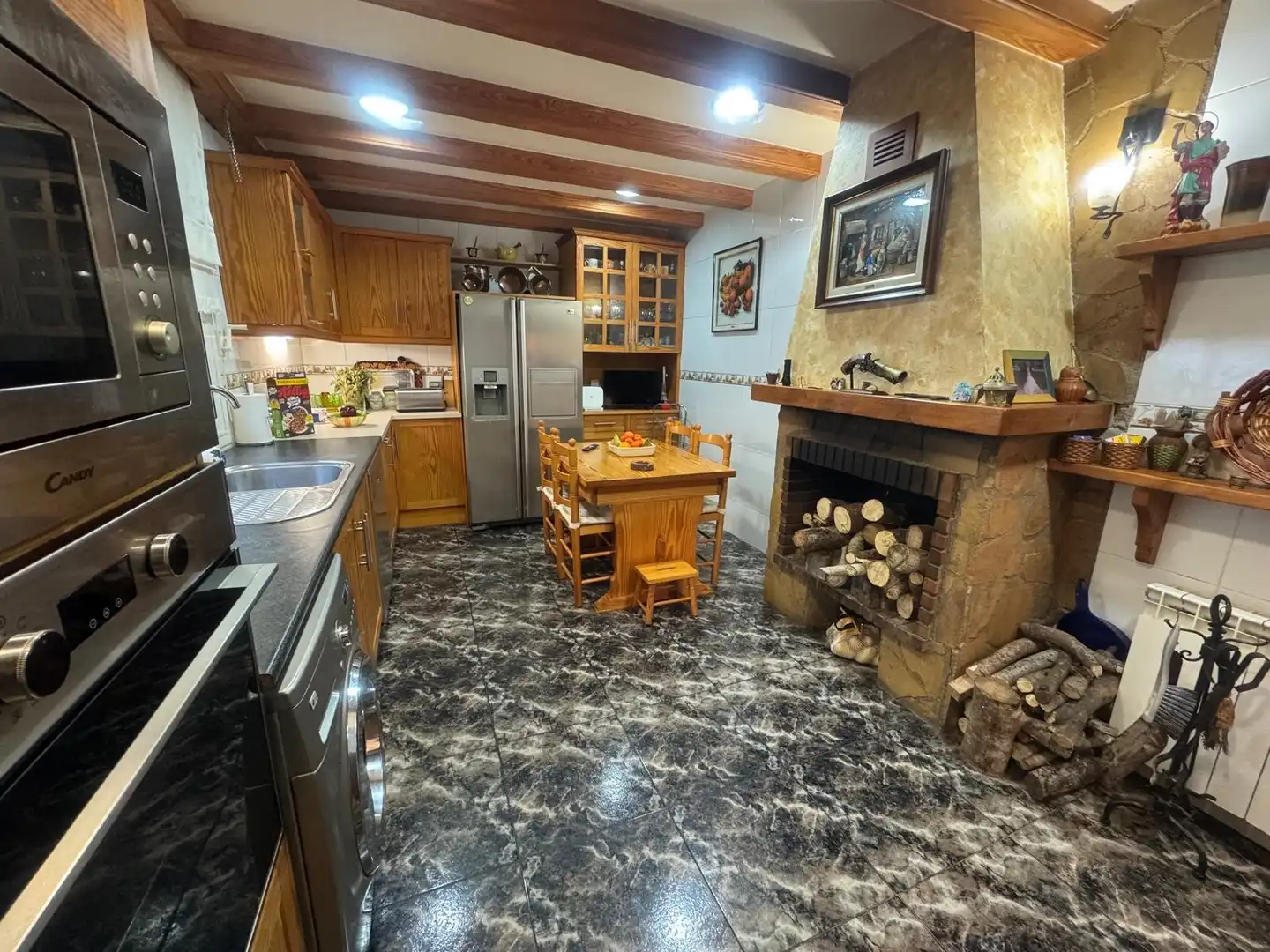 Cocina de Casa o chalet en venta en Corbera de Llobregat con Calefacción, Jardín privado y Terraza