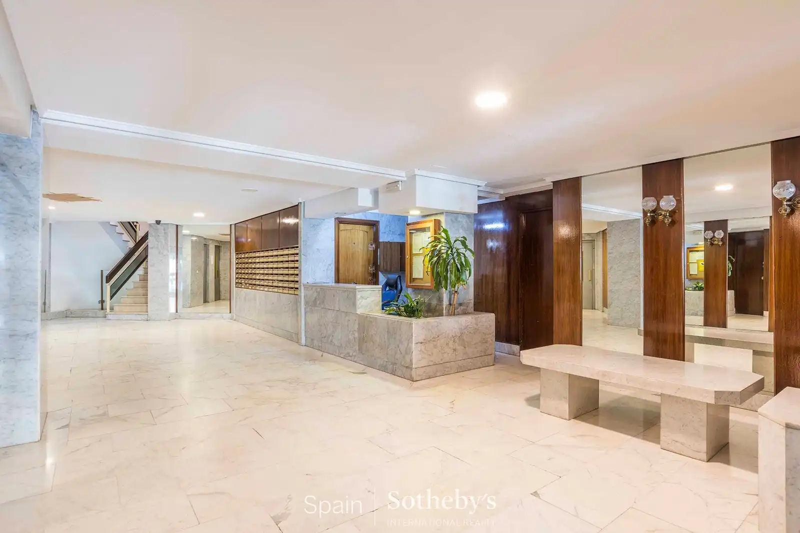 Apartamento en venta en Madrid con Aire acondicionado, Calefacción y Piscina