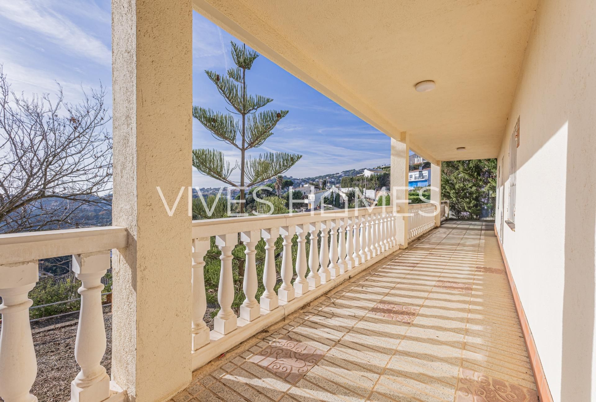 Vista exterior de Casa o chalet en venta en Sant Cebrià de Vallalta con Jardín privado, Terraza y Trastero