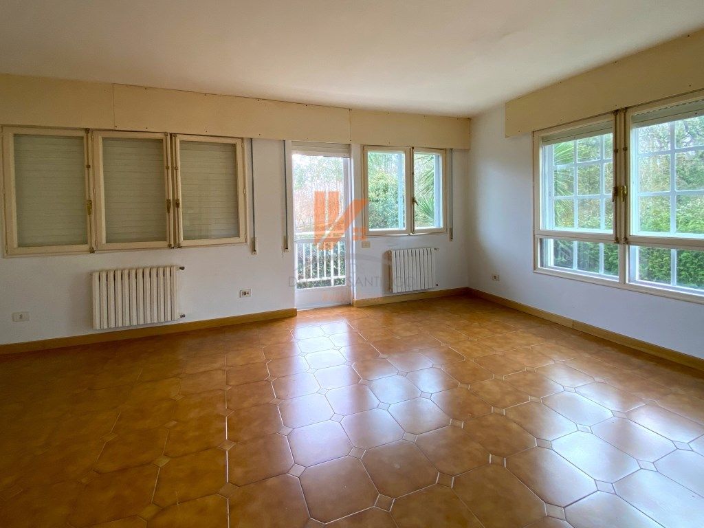 Sala de estar de Casa adosada en venta en Ames con Jardín privado, Horno y Lavadora
