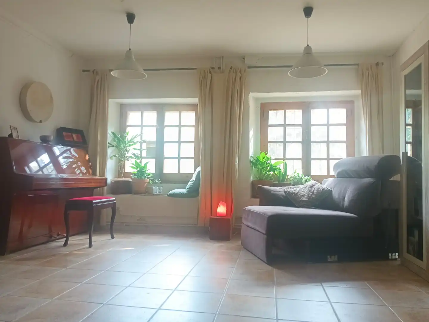 Sala de estar de Finca rústica en venta en Vallgorguina con Calefacción, Jardín privado y Horno