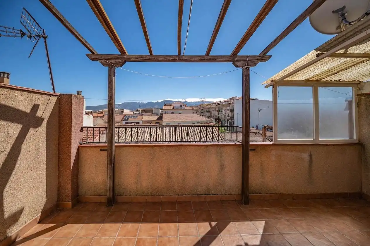 Terraza de Ático en venta en Armilla con Aire acondicionado, Trastero y Amueblado