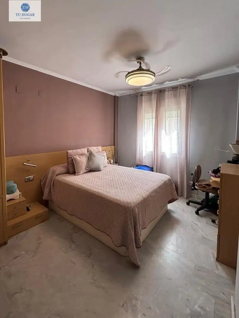 Dormitori de Pis en venda en Alcalá de Guadaira amb Aire condicionat, Terrassa i Balcó