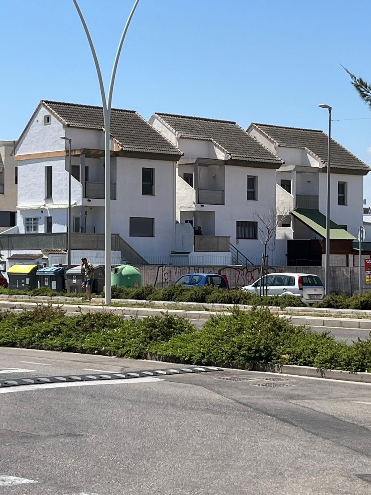 Exterior view of Single-family semi-detached for sale in Gandia  with Air Conditioner, Terrace and Balcony