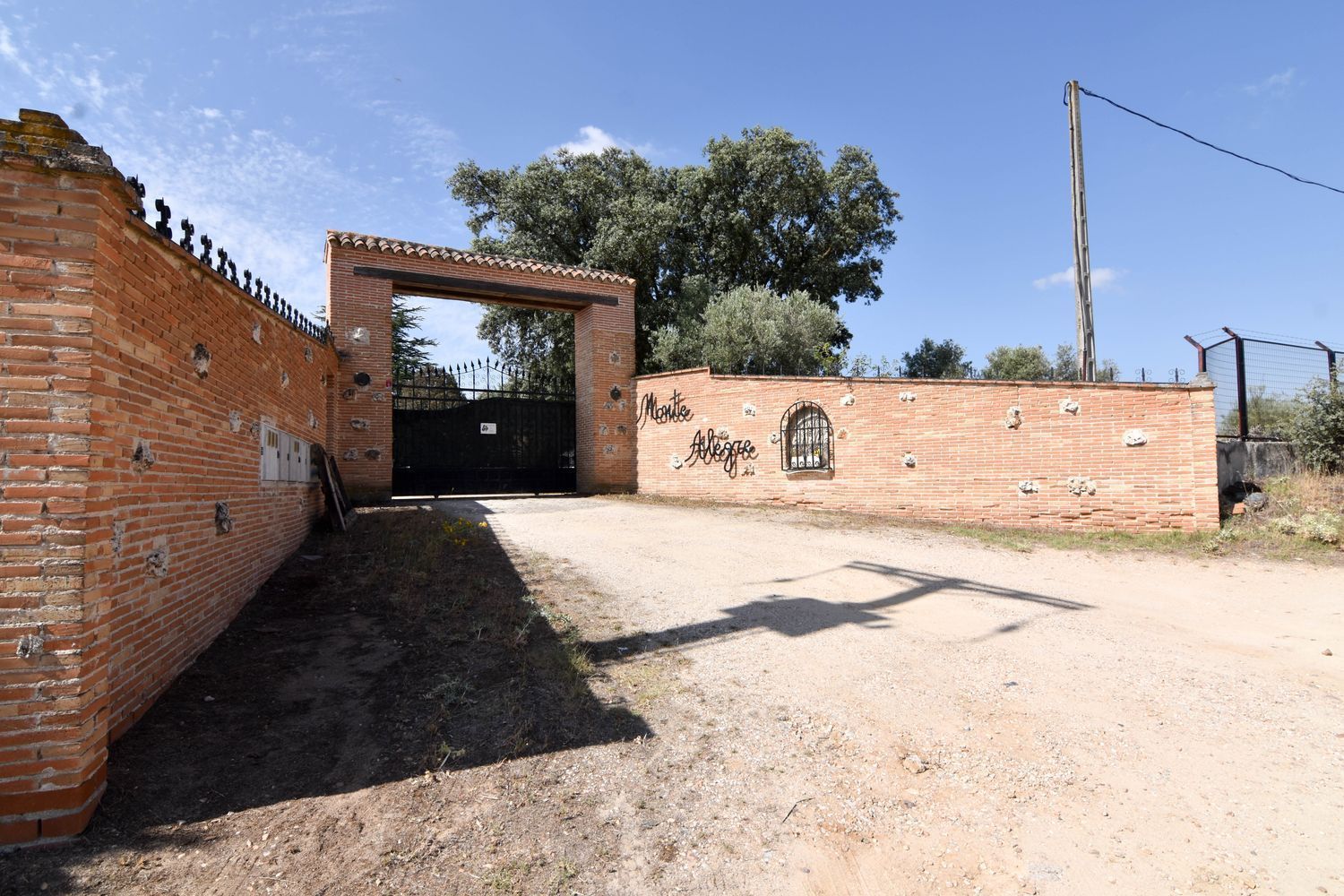 Land for sale in Navalcarnero