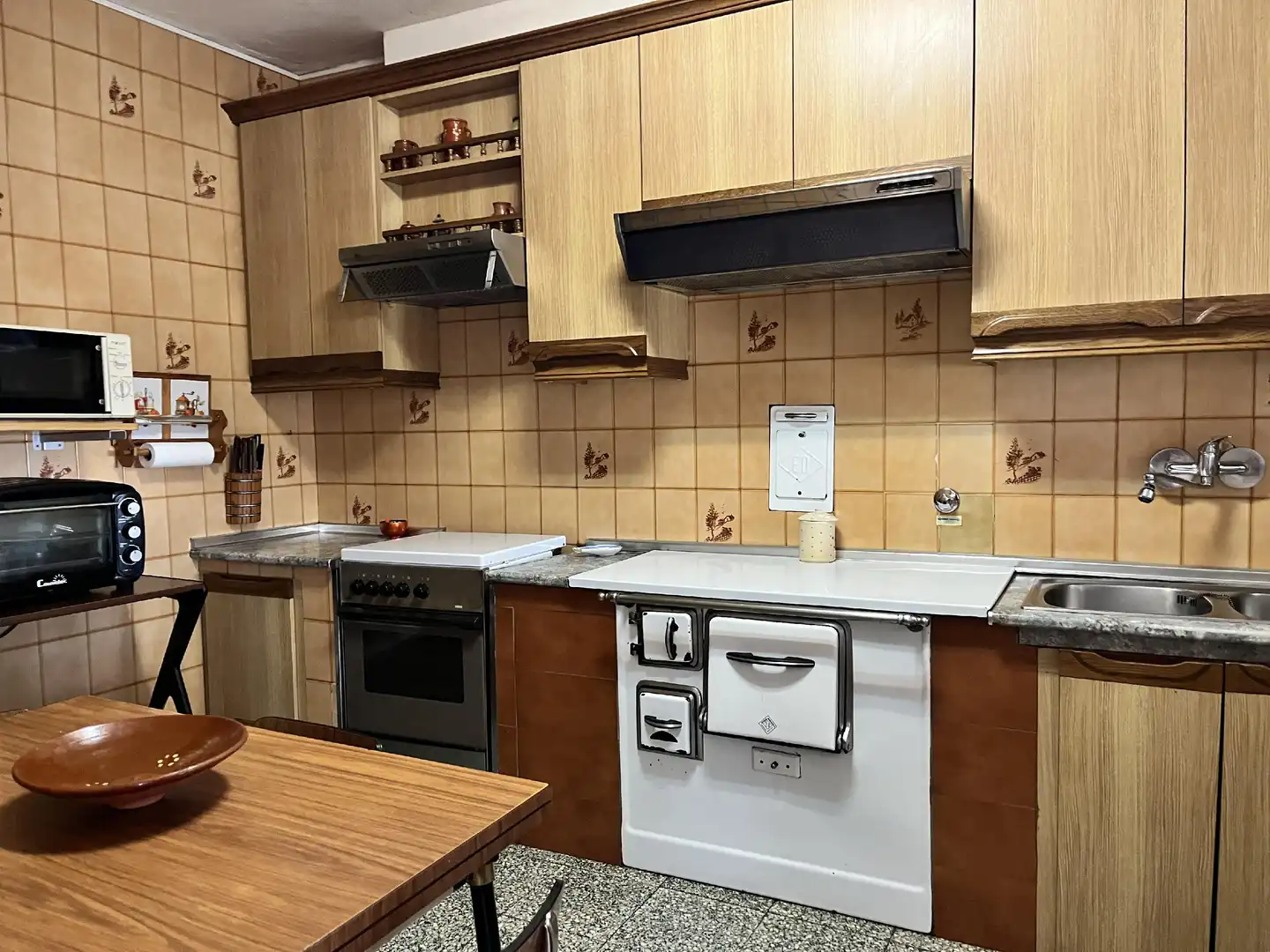 Cocina de Casa o chalet en venta en Alquézar con Calefacción y Terraza