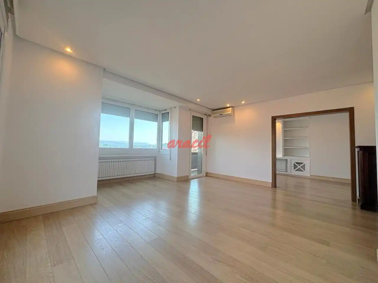 Sala de estar de Piso en venta en Ourense Capital  con Calefacción, Terraza y Balcón
