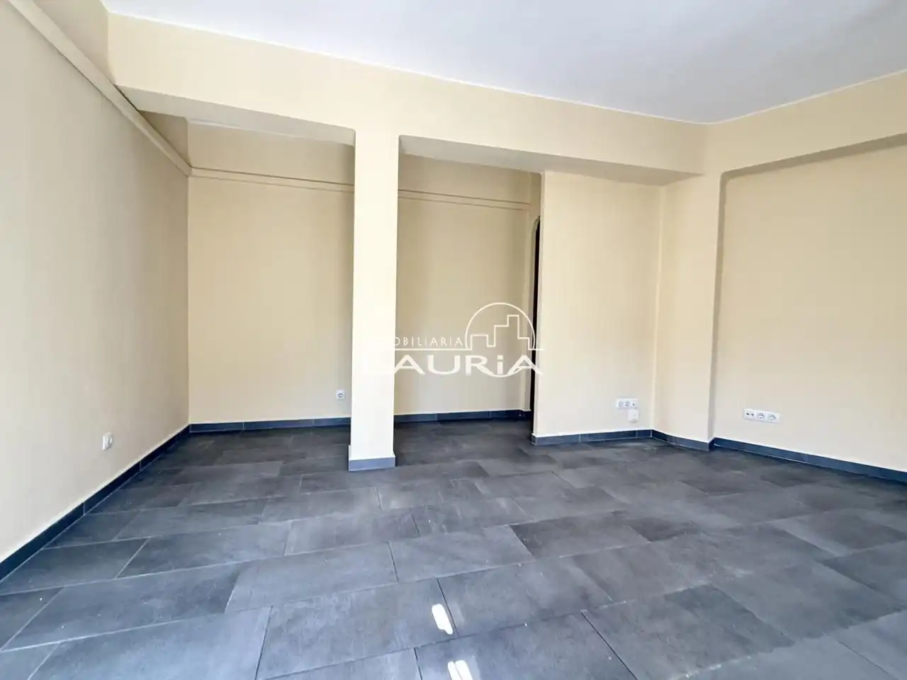Flat for rent in Valencia  with Air Conditioner, Heating and Terrace