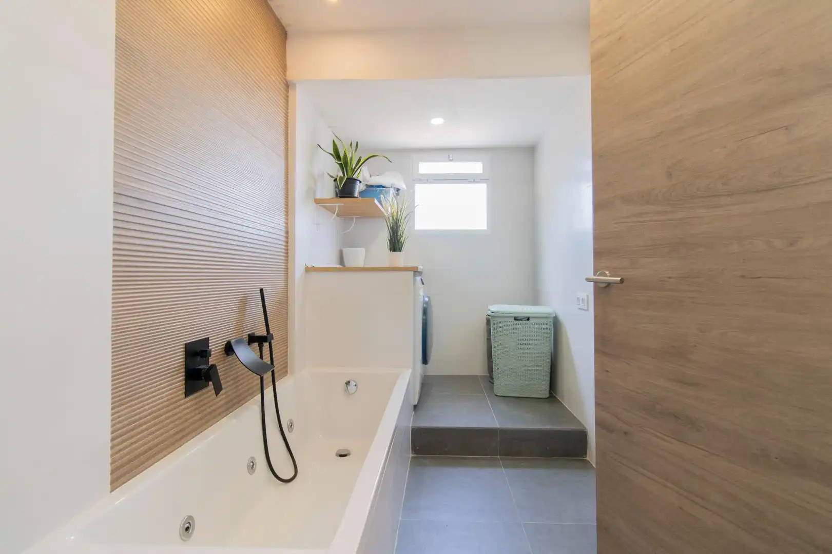 Baño de Ático en venta en Museros con Aire acondicionado, Terraza y Amueblado