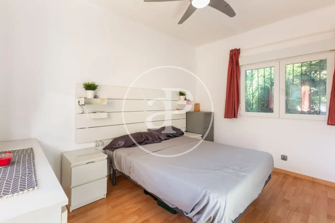 Habitación de Casa o chalet en venta en Godelleta con Aire acondicionado, Calefacción y Jardín privado