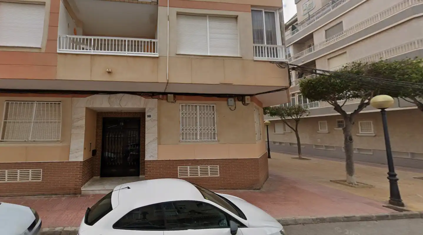 Haus zum Verkauf in GINER DE LOS RIOS