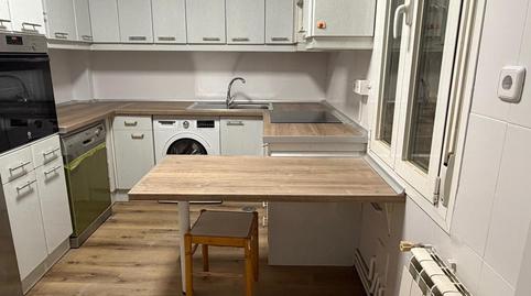 Foto 5 de Piso de alquiler en Del General Cadenas Campos, Valdezarza,  Madrid Capital