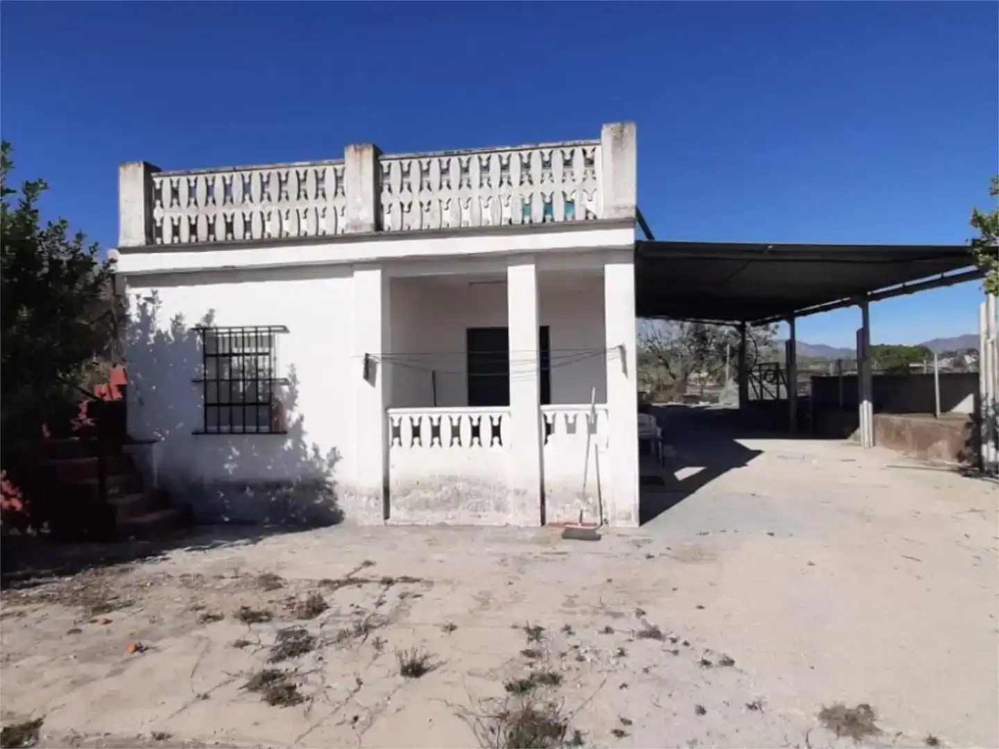 Vista exterior de Finca rústica en venda en Albaida amb Piscina