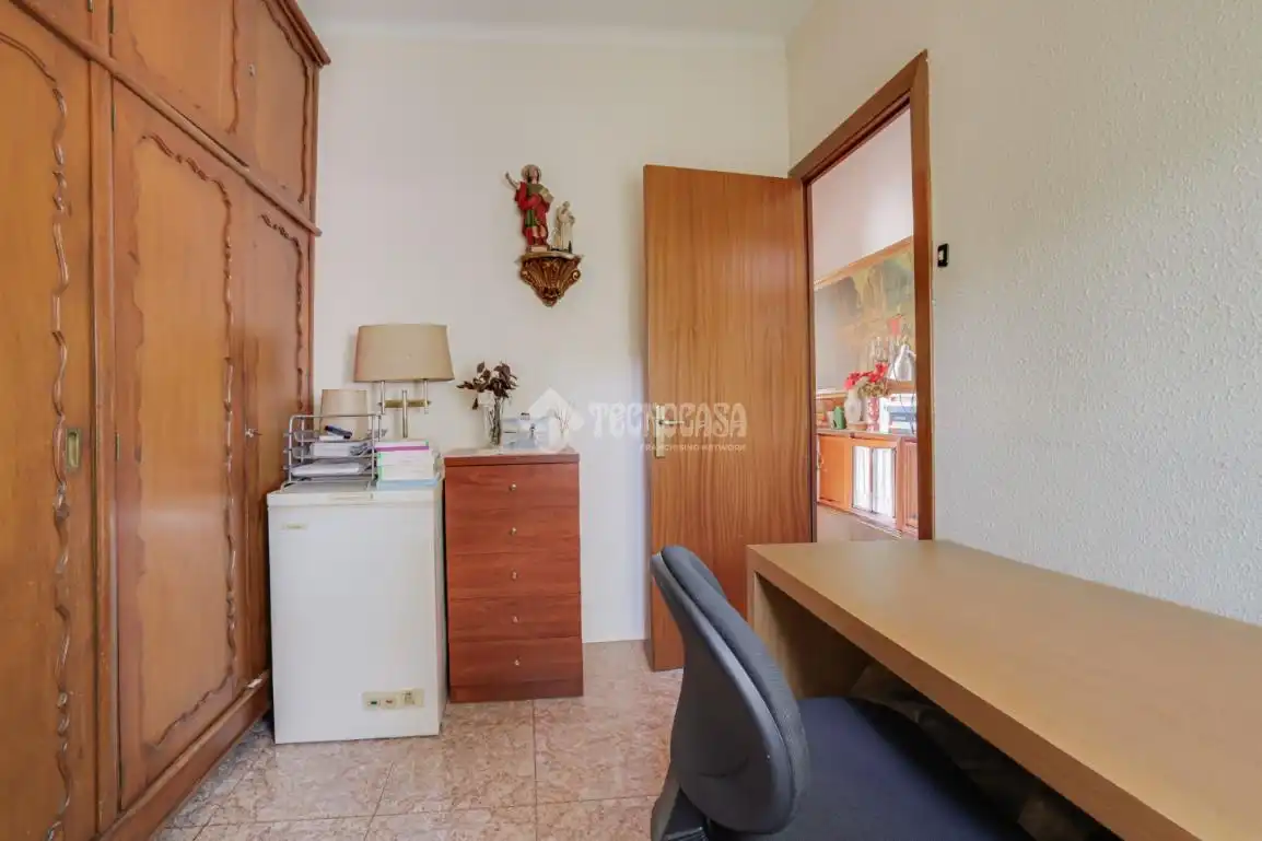 Habitación de Piso en venta en Barcelona con Balcón
